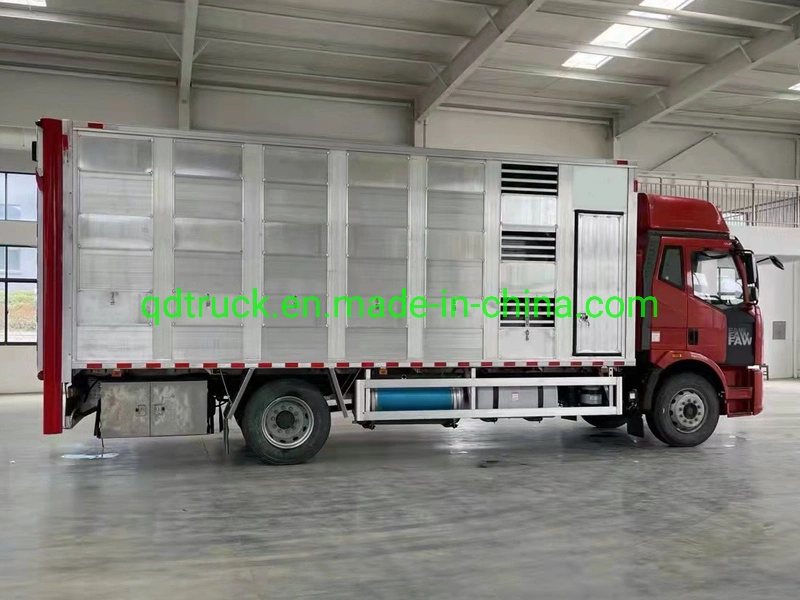 60~90 Pcs FAW Livestock transport truck with Air Filter System Haulage Live Pig Hog Goat Sheep Truck
